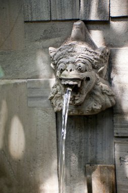 Barselona 'daki aslan heykeli.