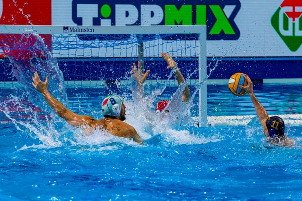 Water Polo Παιχνίδι Ανταγωνισμού Στην Πισίνα — Φωτογραφία Αρχείου