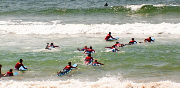 Gold Coast Australia Sept 2012 Unidentified Surf Students Surfers Paradise — Stock Photo, Image