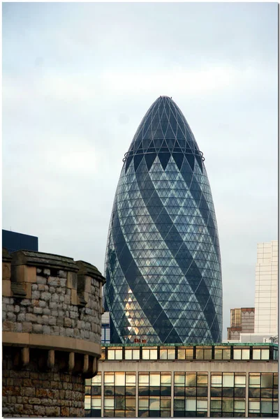 Edificio Moderno Ciudad —  Fotos de Stock