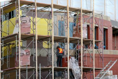 Vinçler ve yapılar