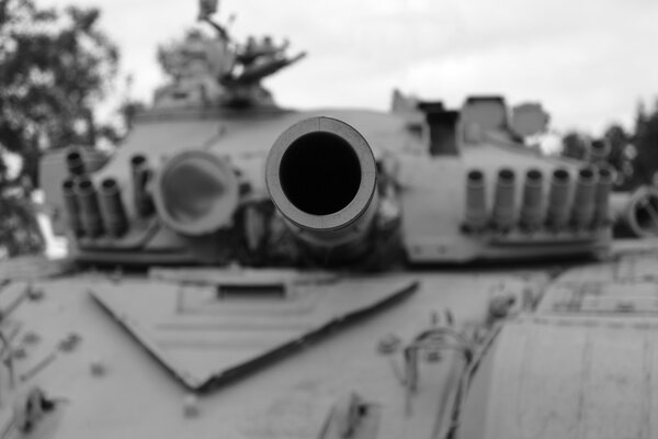 Т-72 Maine Battle Tank
