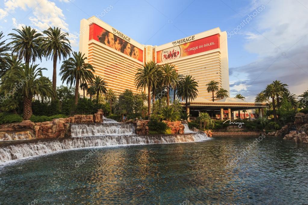Las Vegas The Mirage Stock Editorial Photo © 80993854