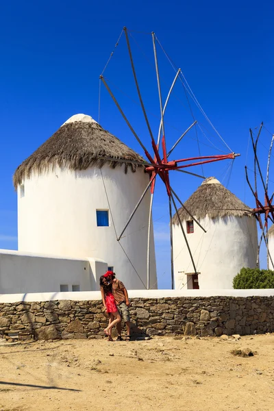 Moinhos de vento na ilha Mykonos — Fotografia de Stock
