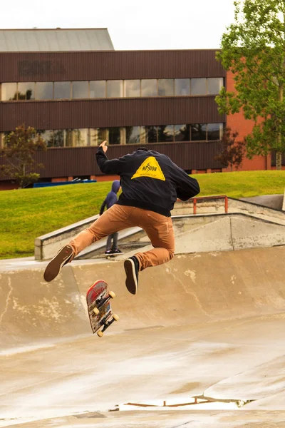 Skateboard competetion. — Stock Photo, Image