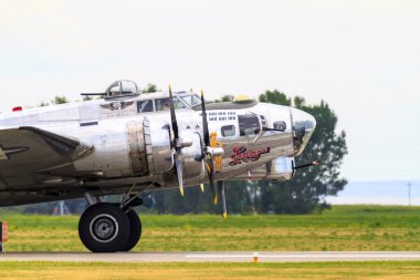 b-17 bombardıman uçağı
