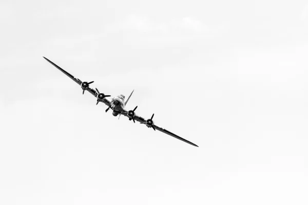 B-17 бомбардувальник — стокове фото