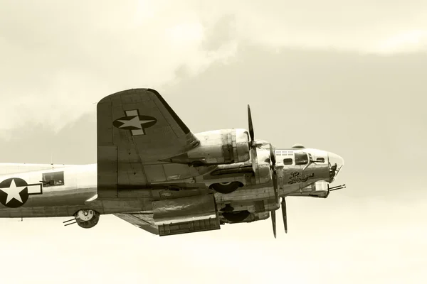 B-17 бомбардувальник — стокове фото