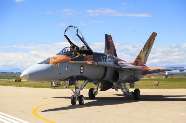 F-18 savaşçı