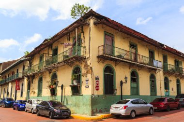 Sokak eski Panama City de yürümek