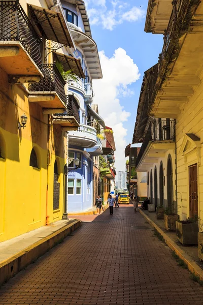 Прогулка по Старому городу Панамы . — стоковое фото