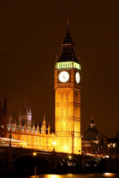 Big Ben, parlamentshuset och Westminster — Stockfoto