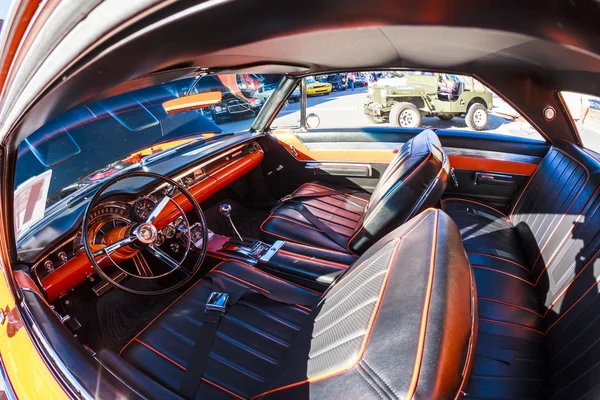 Interior dos carros da mostra do vintage — Fotografia de Stock