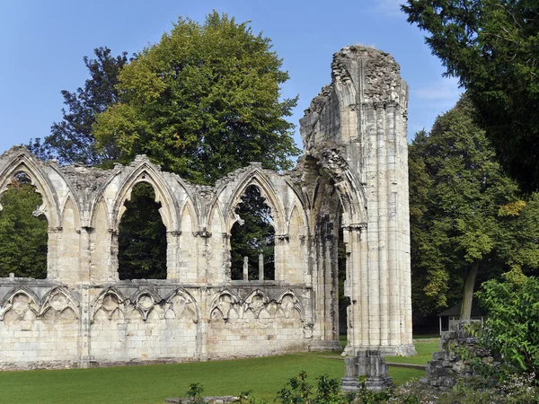 Ruínas da Abadia de St. Marys — Fotografia de Stock