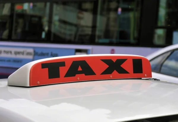 Taxi tecken — Stockfoto