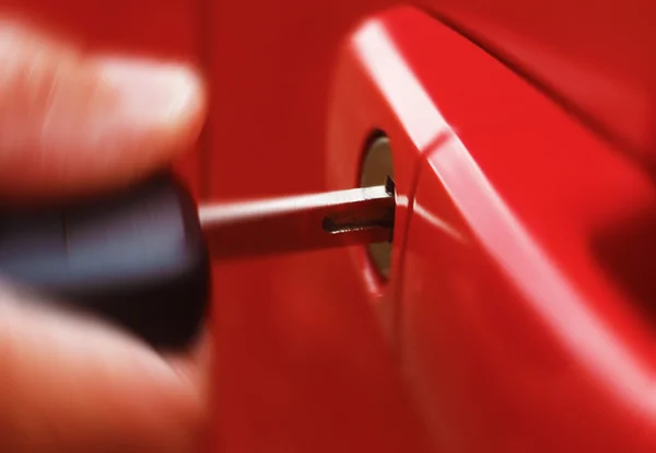 Clé en voiture rouge — Photo