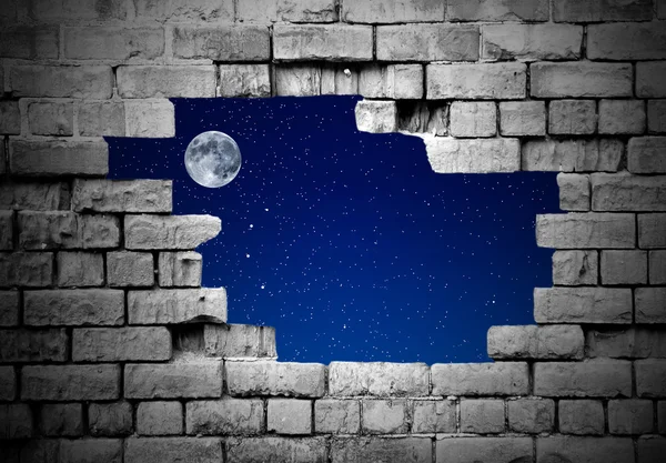 Yıldız ile eski tuğla duvar — Stok fotoğraf