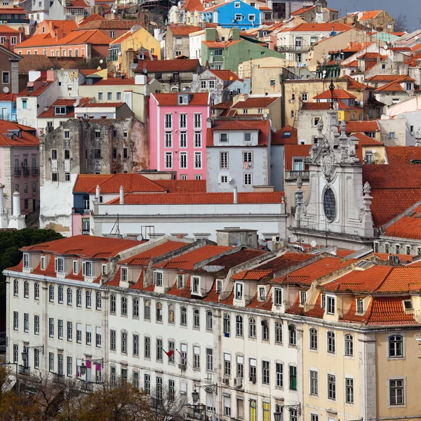 Husen i staden Lissabon — Stockfoto