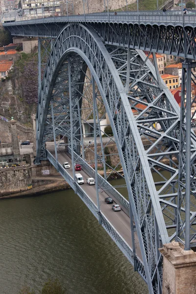 Pont Dom Luis I sur la rivière Douro à Porto — Photo