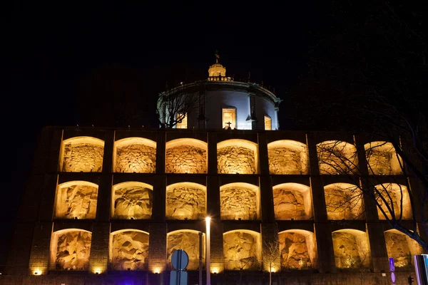 Nissen van Serra Pilar in Vila Nova de Gaia by Night — Stockfoto