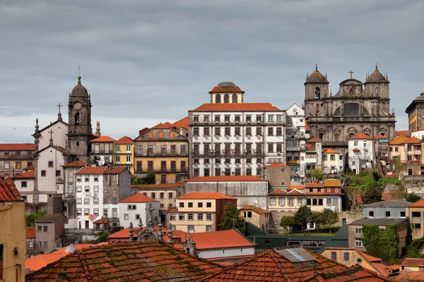 Ciudad skyline de Oporto en Portugal — Foto de Stock