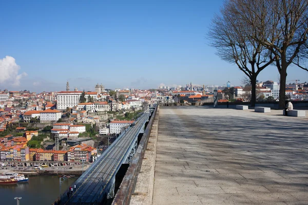 Ciudad de Oporto en Portugal desde el mirador de Serra do Pilar — Foto de Stock