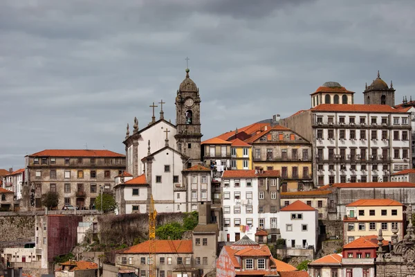 Stadens silhuett av Porto i Portugal — Stockfoto