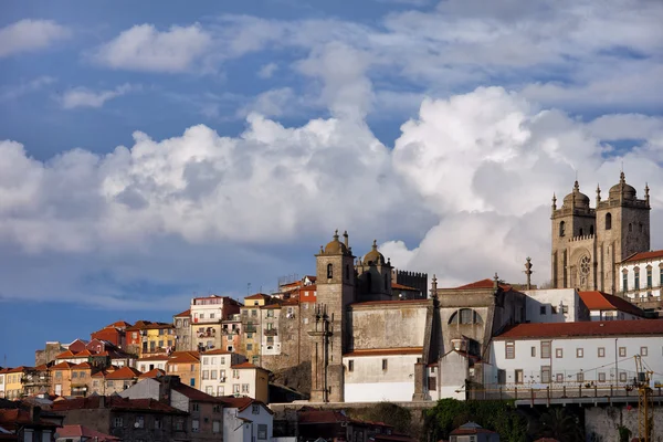 Panoramę Starego Miasta w Porto w Portugalii — Zdjęcie stockowe