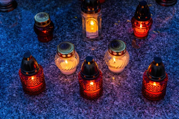 Candle Lights Cemetery Grave Slab All Saints Day Holiday — Stock Photo, Image