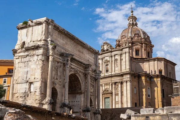 Ville Rome Italie Ancienne Arc Septime Sévère Église Santi Luca — Photo