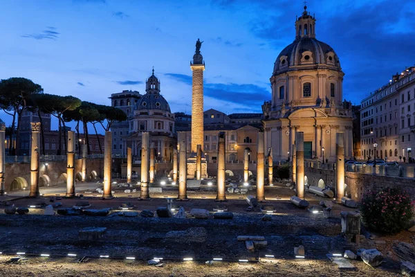 Stad Rome Italië Nachts Trajanforum Foro Traiano Zuil Kerk Van — Stockfoto