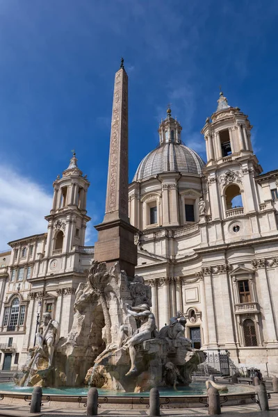 Sant Agnese Iglesia Agone Fuente Fiumi Plaza Piazza Navona Roma — Foto de Stock