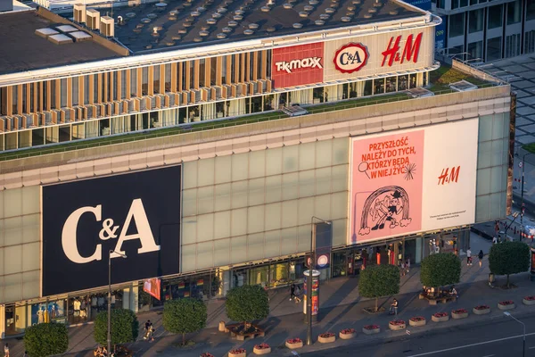 Warschau Polen Juni 2021 Winkel Winkel Kledingwinkels Wars Sawa Junior — Stockfoto