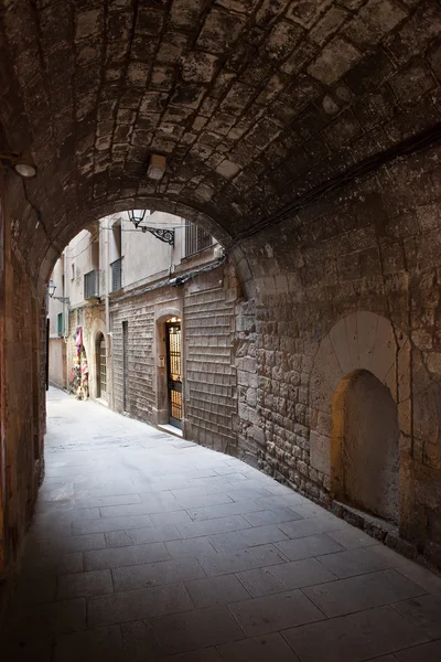 Passage voûté du Barri Gotic à Barcelone — Photo