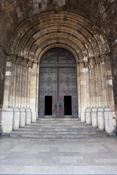 Entrance to the Lisbon Cathedral — Stock Photo, Image
