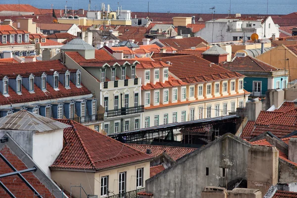 Hustaken i Lissabon i portugal. — Stockfoto