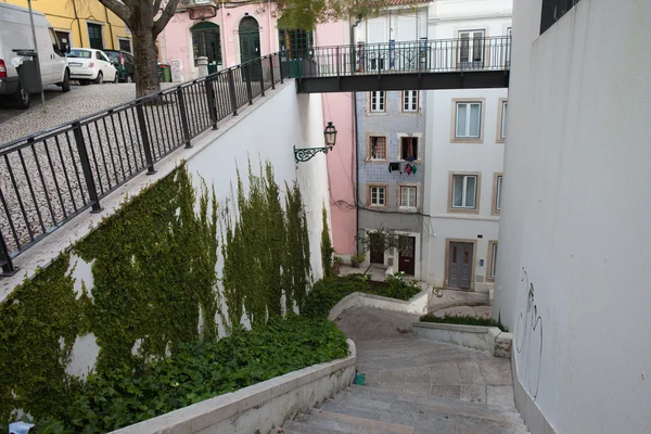 Escaliers de la ville de Lisbonne — Photo