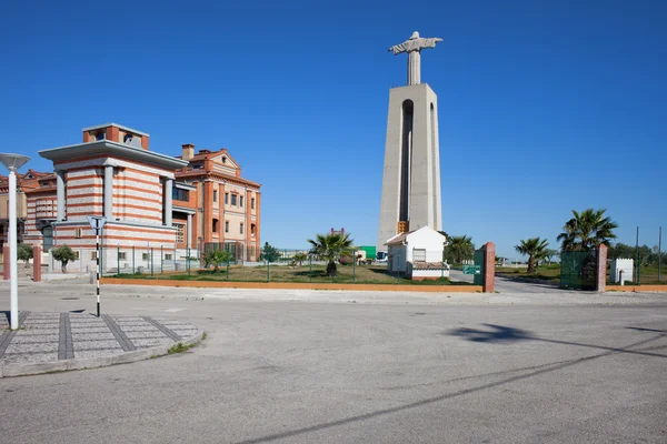 Kristus konungen monumentet i Portugal — Stockfoto