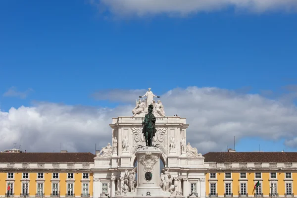 Rua Augusta Arco y Estatua del Rey José I en Lisboa — Foto de Stock