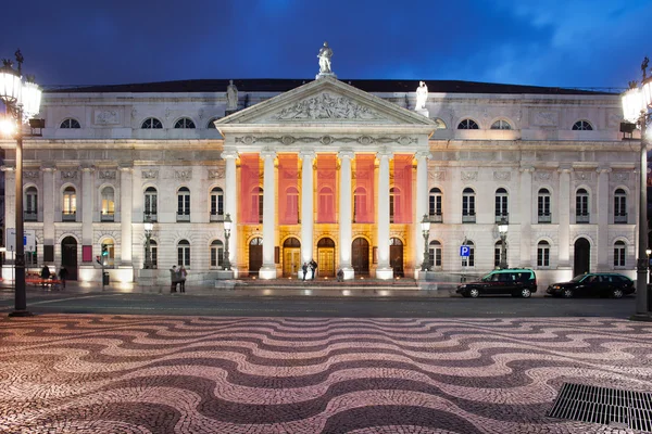 Teatro Nacional Doña María II por la noche en Lisboa —  Fotos de Stock