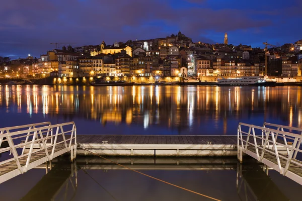 Oporto de noche en Portugal — Foto de Stock