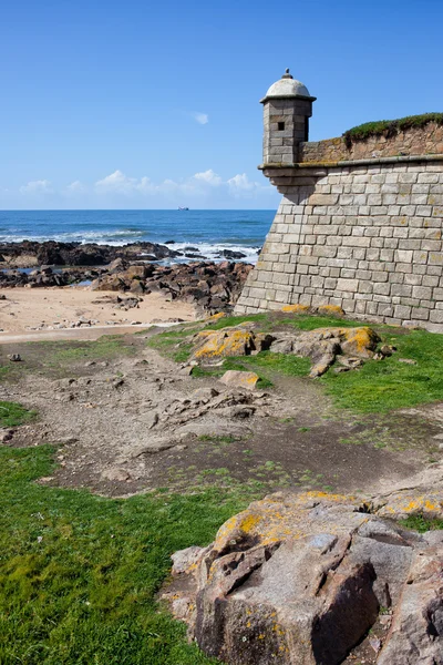 Queijo Kalesi ve Atlantik Okyanusu kıyısı Porto — Stok fotoğraf