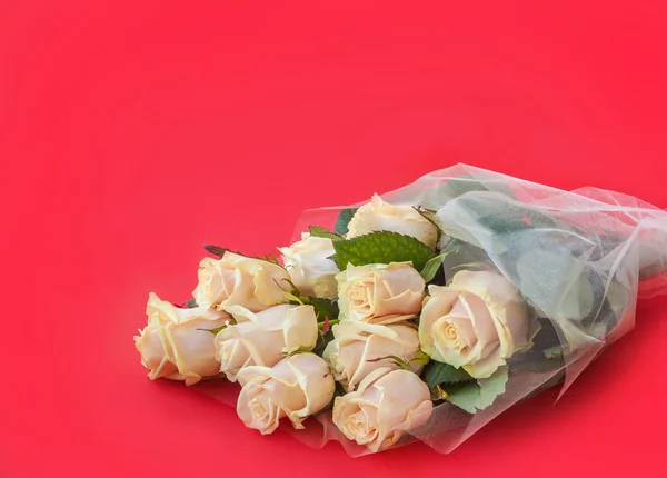 Bouquet di rose bianche — Foto Stock