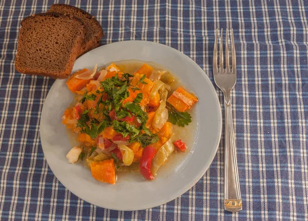 Gebackenes Fleisch Mit Kürbis Und Paprika Flache Lage — Stockfoto