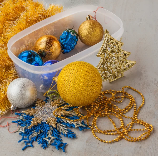 Palline e decorazioni natalizie — Foto Stock