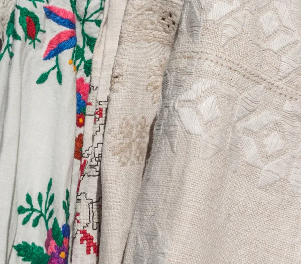 Ukrainian embroidery on the sleeve shirt — Stock Photo, Image