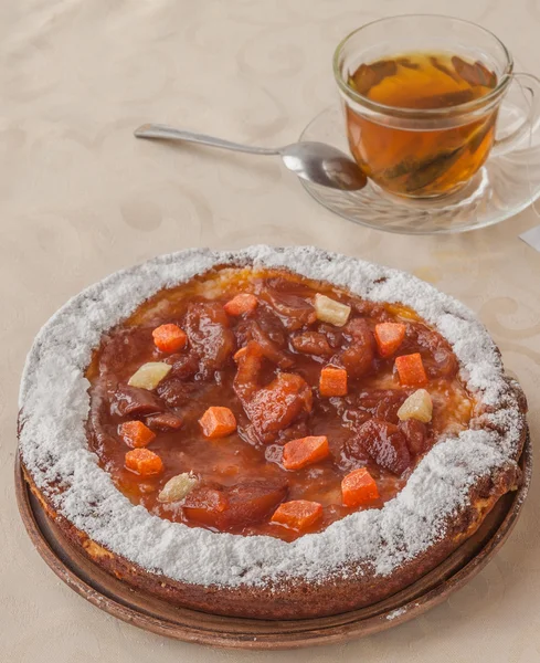 Tarta de calabaza decorada con fruta —  Fotos de Stock