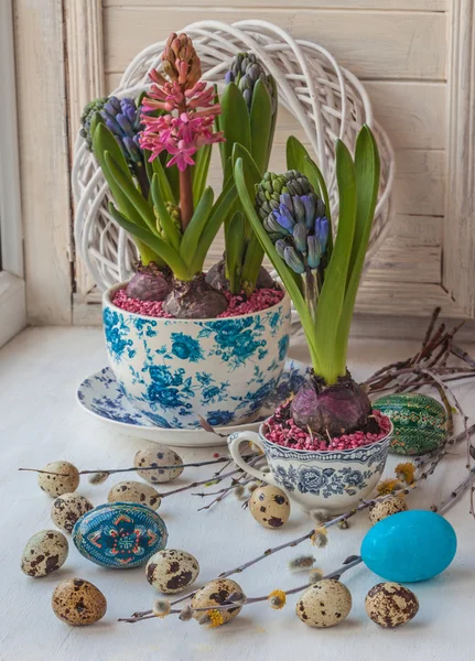 Easter composition on the windowsill — Stock Photo, Image