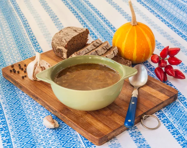 Kürbiscremesuppe mit Pfeffer und Knoblauch — Stockfoto