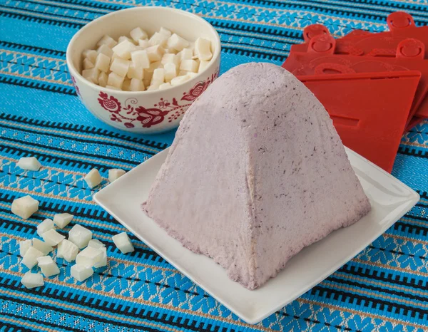 Matlagning traditionella påsk dessert — Stockfoto